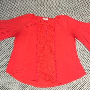 Woman’s Blouse